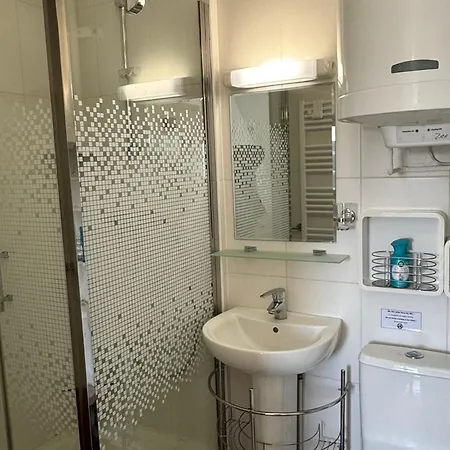 2 Pieces Acces Direct Plage, Animaux Acceptes, Wifi - Fr-1-487-378 דירה *